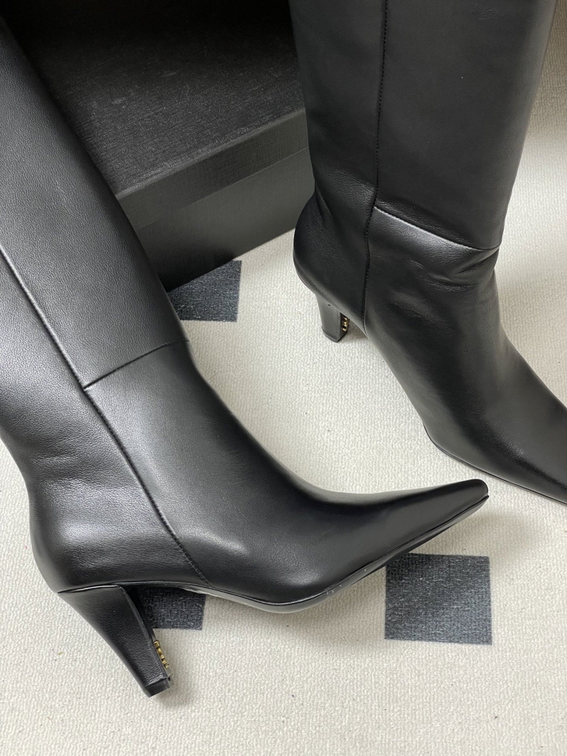 Y51 boots